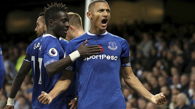 Richarlison, Bintang Brasil yang Nyaris Dibunuh Pengedar Narkoba Richarlison, Bintang Brasil yang Nyaris Dibunuh Pengedar Narkoba