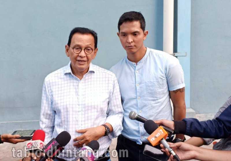 Wejangan Roy Marten pada Gading Marten Soal Jodoh Wejangan Roy Marten pada Gading Marten Soal Jodoh