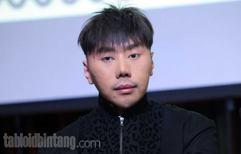 Ketimbang Koko, Roy Kiyosih Lebih Memilih Dipanggil dengan Sebutan Dede Ketimbang Koko, Roy Kiyosih Lebih Memilih Dipanggil dengan Sebutan Dede
