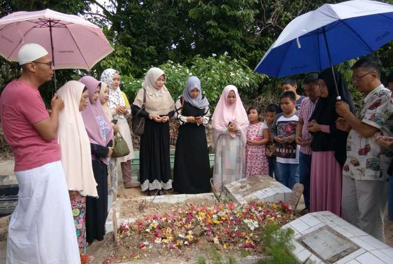 Ibunda Ungkap Alasan dr. Ryan Thamrin Pikir-pikir Soal Pernikahan Ibunda Ungkap Alasan dr. Ryan Thamrin Pikir-pikir Soal Pernikahan