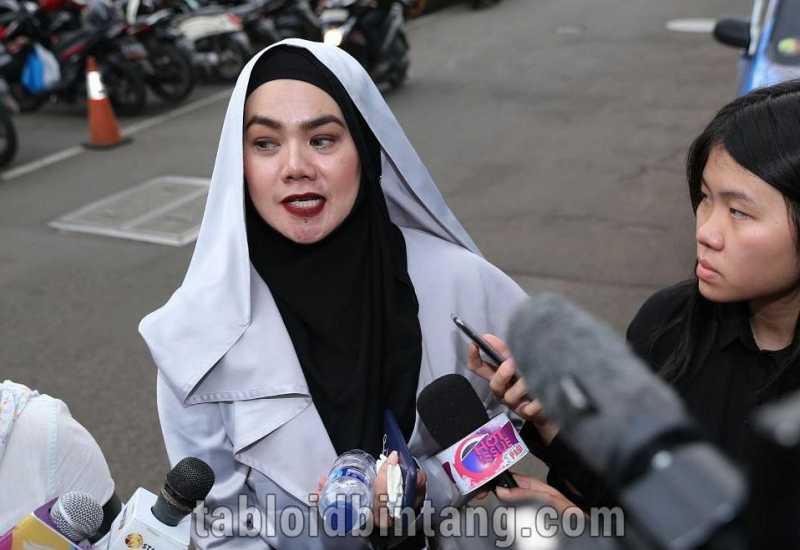 Sering Jenguk ke Penjara, Sarita Abdul Mukti Ikhlas Suami Memilih Jennifer Dunn