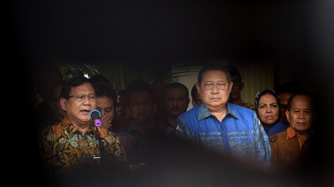 Demokrat Main Dua Kaki Dukung Jokowi & Prabowo, Gerindra Kecewa?