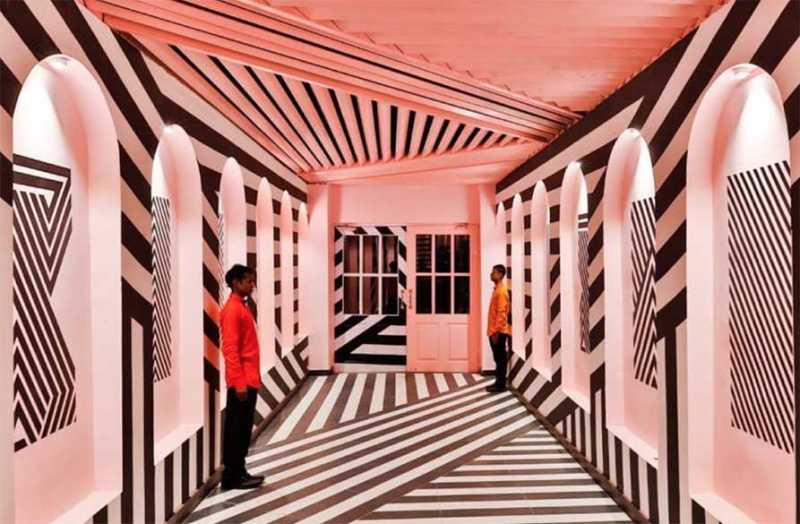 15 Destinasi Unik Bernuansa Pink dari Seluruh Dunia 15 Destinasi Unik Bernuansa Pink dari Seluruh Dunia