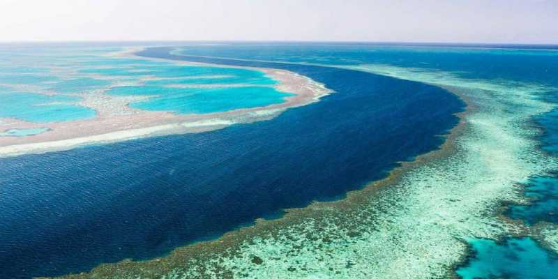 Misteri Mengejutkan `Lubang Raksasa` di Laut Australia Misteri Mengejutkan `Lubang Raksasa` di Laut Australia