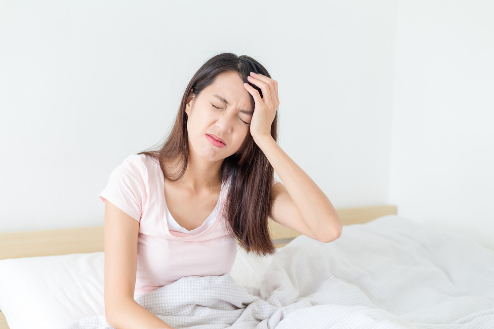 5 Penyebab Sakit Kepala Sebelah Kiri dan Cara Ampuh Mengatasinya