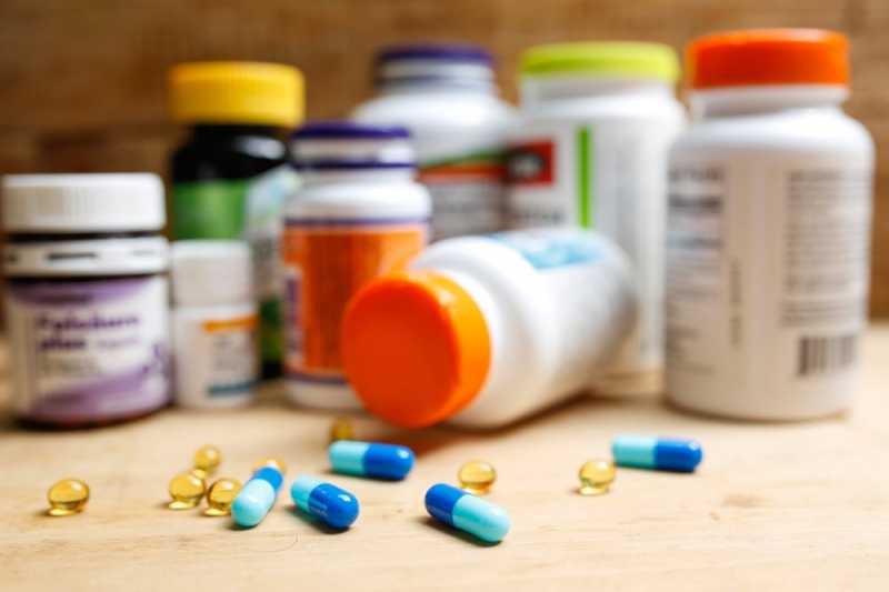Begini Cara Memilih Multivitamin yang Aman dan Sesuai untuk Anda Begini Cara Memilih Multivitamin yang Aman dan Sesuai untuk Anda