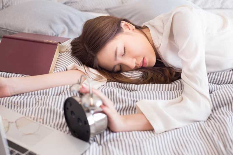 6 Tanda Bahwa Anda Kurang Tidur 6 Tanda Bahwa Anda Kurang Tidur