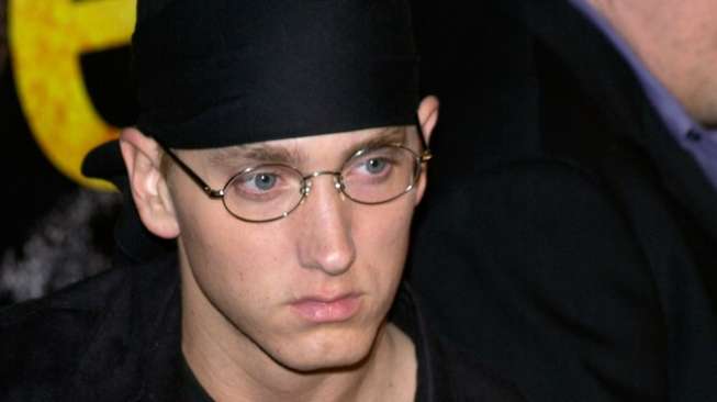 Gaya Busana Putri Eminem yang Bikin Melotot Gaya Busana Putri Eminem yang Bikin Melotot