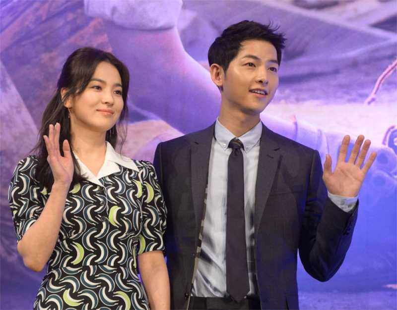 Song Joong Ki Ambil Cuti Singkat Usai Umumkan Perceraian dengan Song Hye Kyo Song Joong Ki Ambil Cuti Singkat Usai Umumkan Perceraian dengan Song Hye Kyo