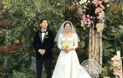 Song Joong Ki - Song Hye Kyo Tolak Tawaran Siaran Langsung 182 Milyar Rupiah