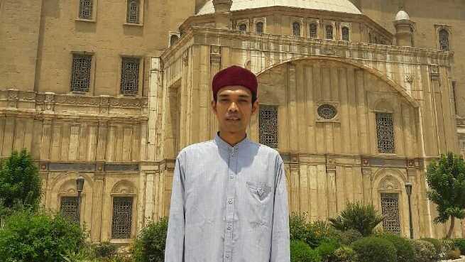 Ustaz Abdul Somad Dideportasi, Hong Kong Tak Wajib Jelaskan Alasannya Ustaz Abdul Somad Dideportasi, Hong Kong Tak Wajib Jelaskan Alasannya