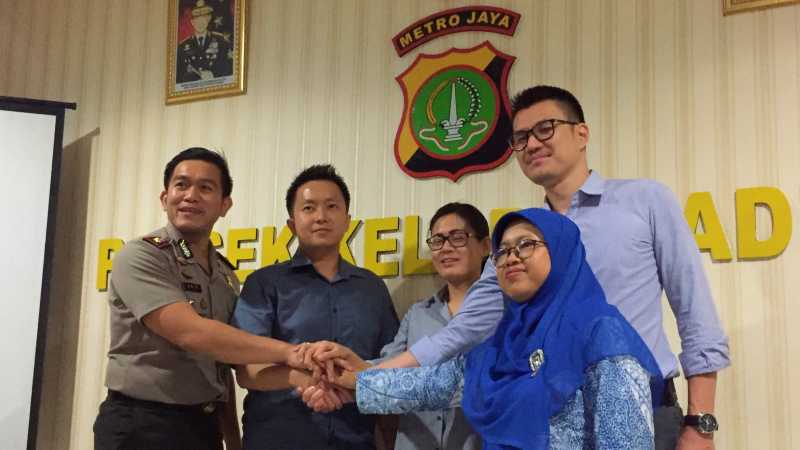 Saling Memaafkan Akhiri Insiden Akibat Menendang Anak di Kelapa Gading Saling Memaafkan Akhiri Insiden Akibat Menendang Anak di Kelapa Gading