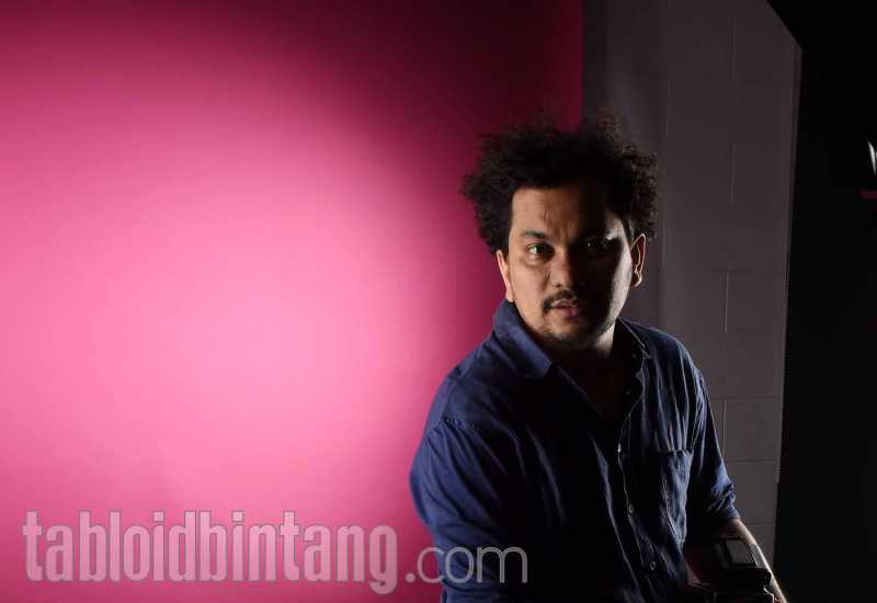 Tompi Jawab Isu Pensiun Jadi Penyanyi Tompi Jawab Isu Pensiun Jadi Penyanyi