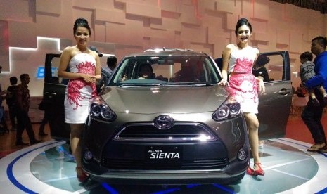 Sienta Hibrida Mengaspal di Indonesia? Sienta Hibrida Mengaspal di Indonesia?