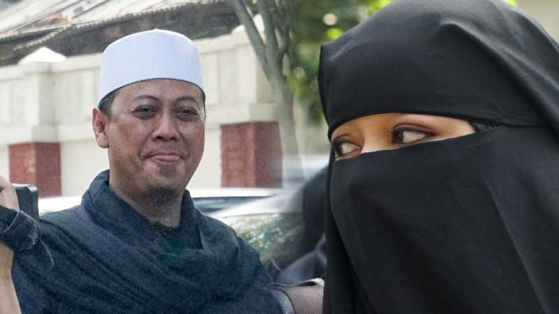 "Setelah Ada Perceraian, Mas Opick Bebas Menikah Lagi dengan Siapapun" "Setelah Ada Perceraian, Mas Opick Bebas Menikah Lagi dengan Siapapun"