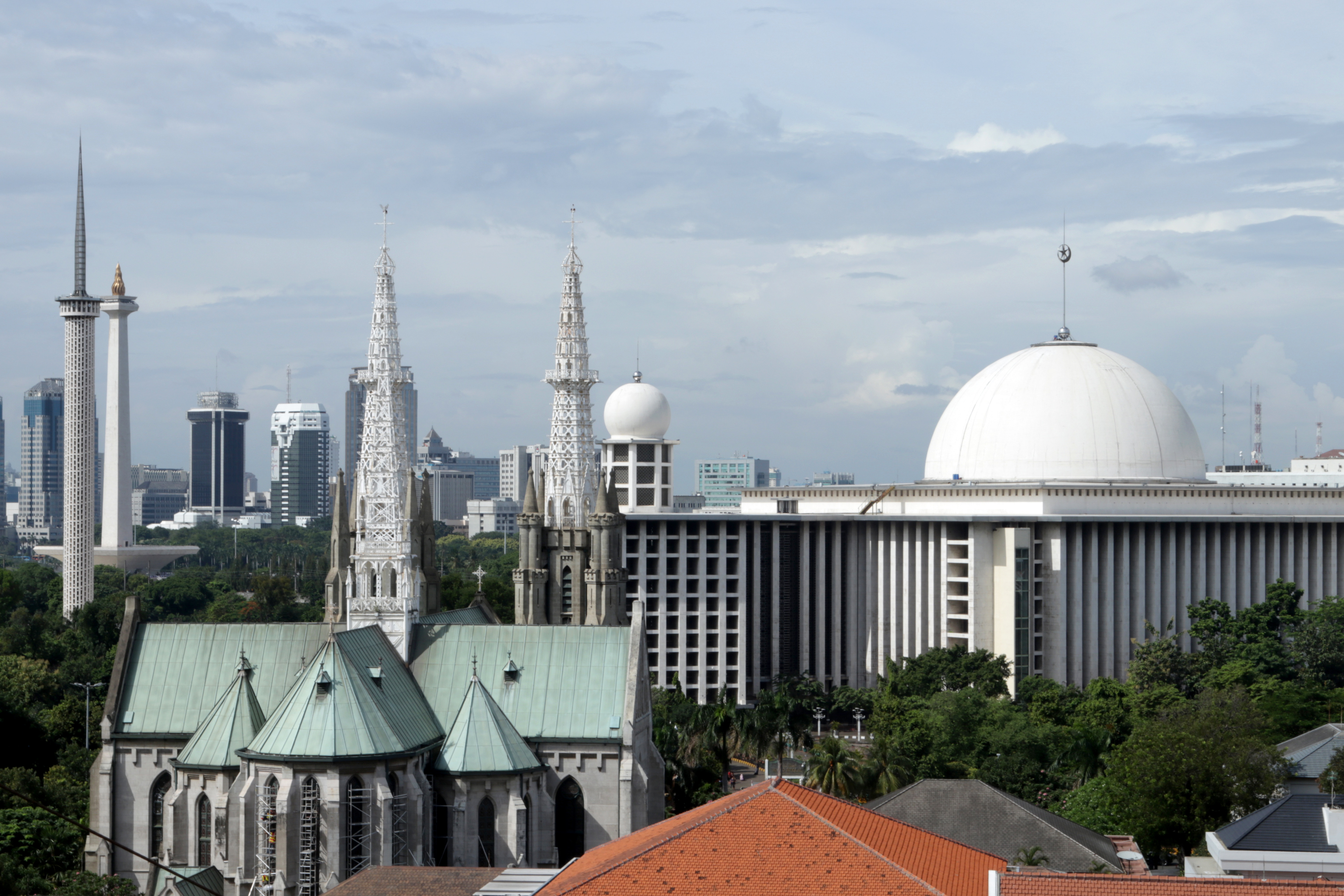 Cerita Harmonis Masjid Istiqlal dan Gereja Katedral Sejak Tahun 1960