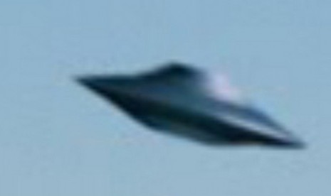 Beredar Video Jet Tempur AS Mengejar UFO Beredar Video Jet Tempur AS Mengejar UFO