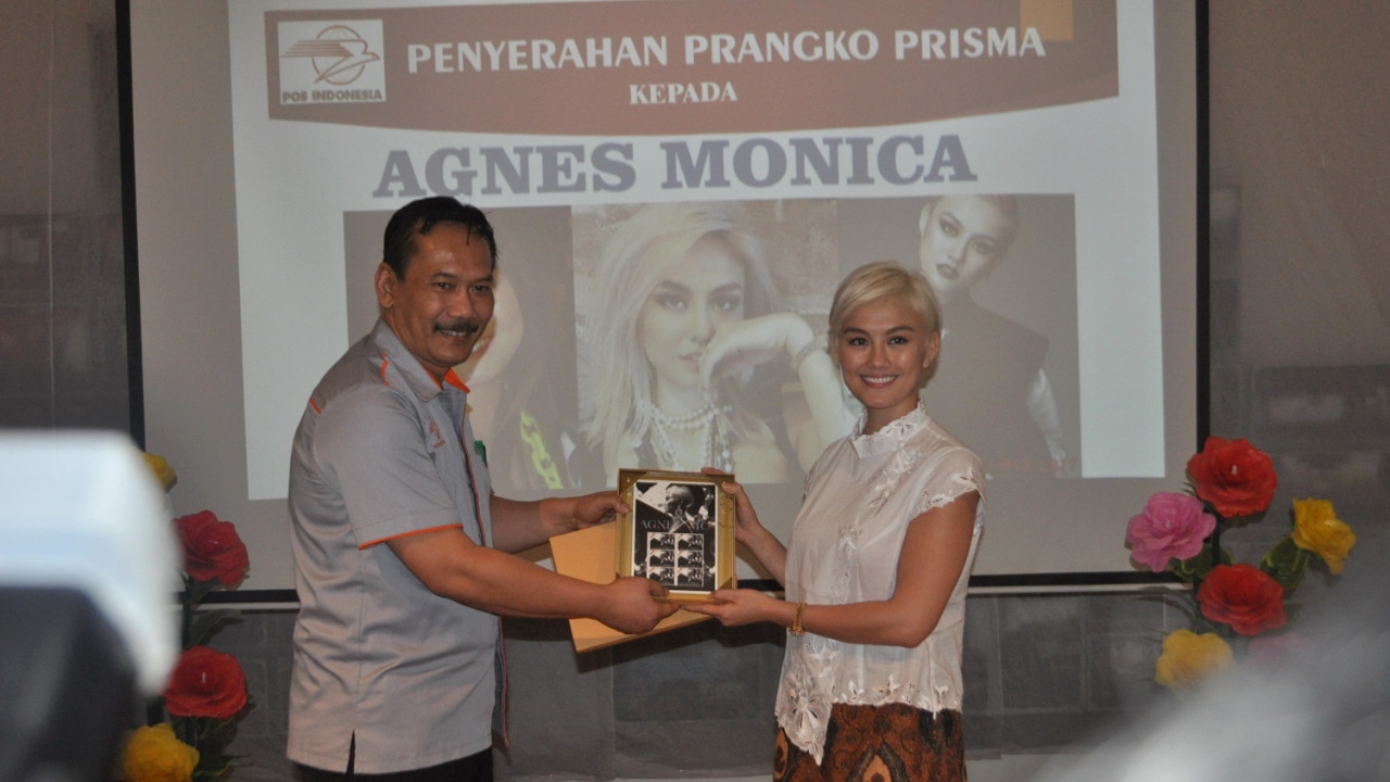 Agnez Mo jadi Brand Ambassador PT Pos Indonesia