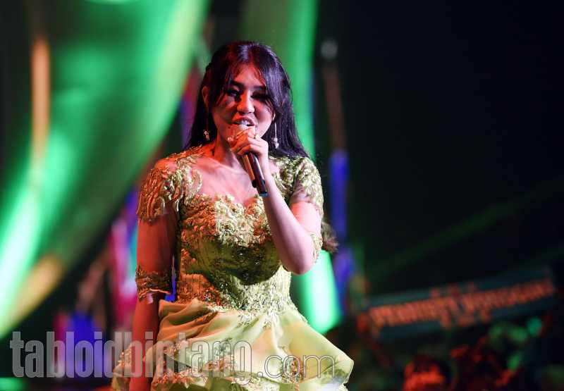 Alami Pelecehan, Sejumlah Seleb Berikan Dukungan untuk Via Vallen Alami Pelecehan, Sejumlah Seleb Berikan Dukungan untuk Via Vallen