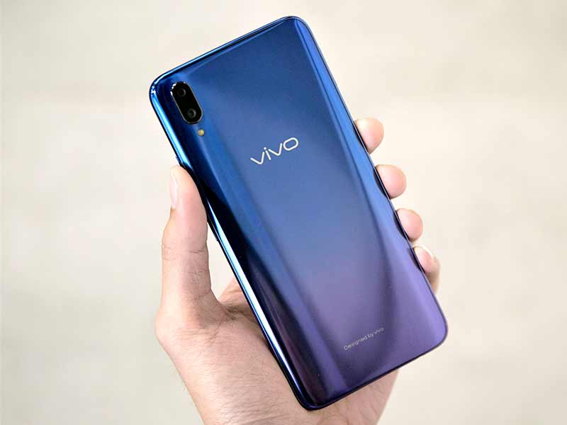 Hands-on Vivo V11 Pro: In-Display Fingerprint Pertama di Indonesia