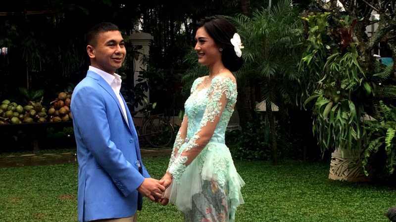 Raditya Dika Lamar Anissa: Masa Gue Dibilang Lagi Syuting Film Baru Raditya Dika Lamar Anissa: Masa Gue Dibilang Lagi Syuting Film Baru