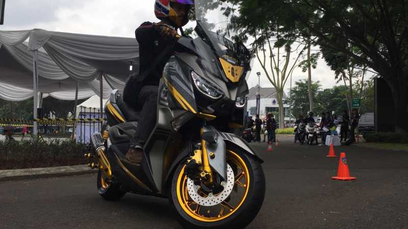 Yamaha XMAX Bertabur Fitur: GPS Satelit hingga Sensor Ban Yamaha XMAX Bertabur Fitur: GPS Satelit hingga Sensor Ban