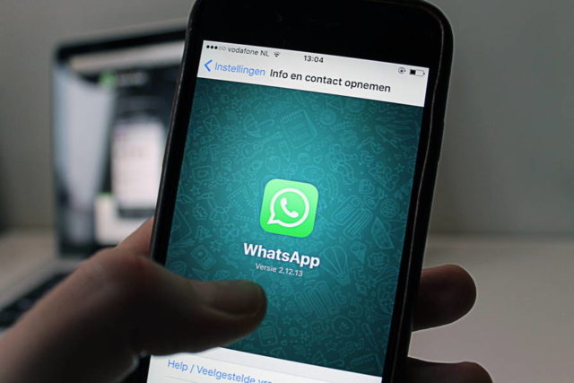 Pengguna Keluhkan Pesan Lama di WhatsApp Tiba-tiba Lenyap