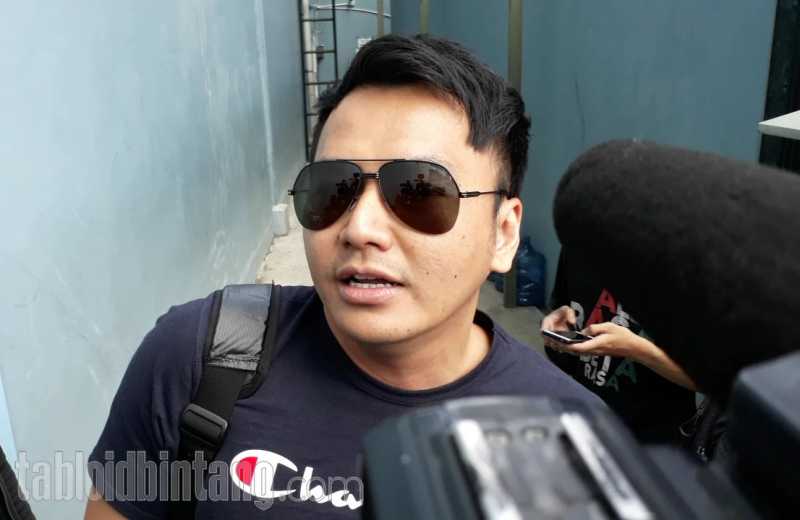 Beri Simbol Saranghaeyo kepada Gisella Anastasia, Ini Kata Wijaya Saputra Beri Simbol Saranghaeyo kepada Gisella Anastasia, Ini Kata Wijaya Saputra