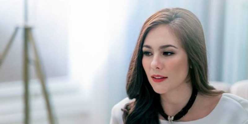 Wulan Guritno Larang Shaloom Pulang ke Indonesia Wulan Guritno Larang Shaloom Pulang ke Indonesia