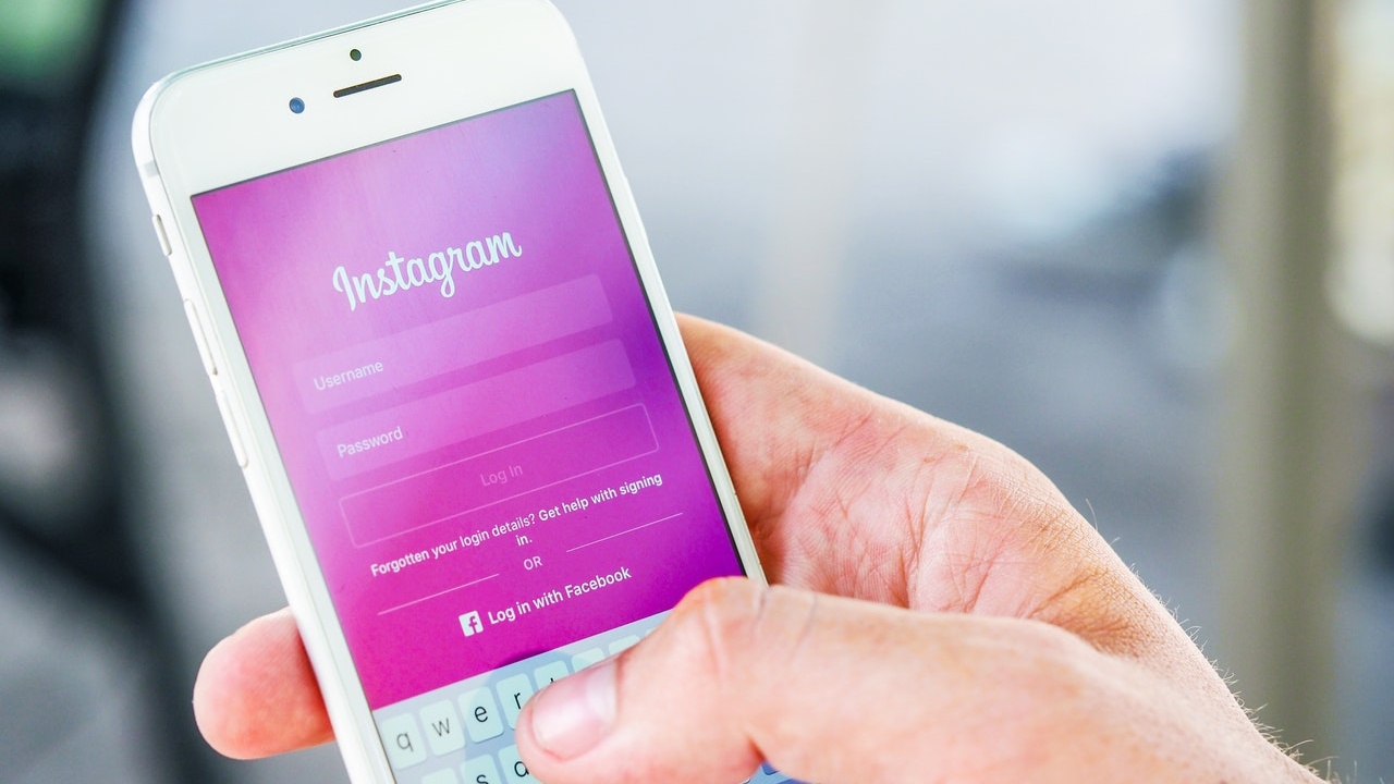 5 Aplikasi yang Bisa Bikin Feed Instagram Kamu Keren Kayak Selebgram