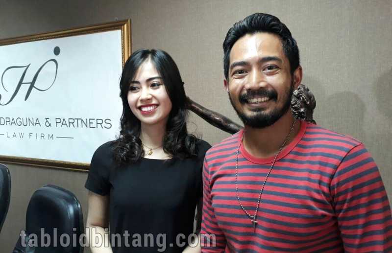 Sudah Berdamai, Yama Carlos dan Istri Kembali Tinggal Serumah