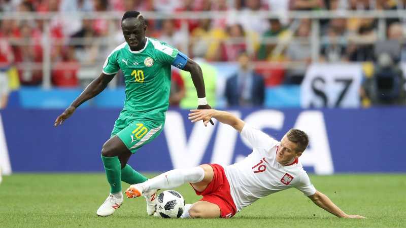 Sadio Mane Tak Takut Dikeroyok Pemain Jepang Sadio Mane Tak Takut Dikeroyok Pemain Jepang