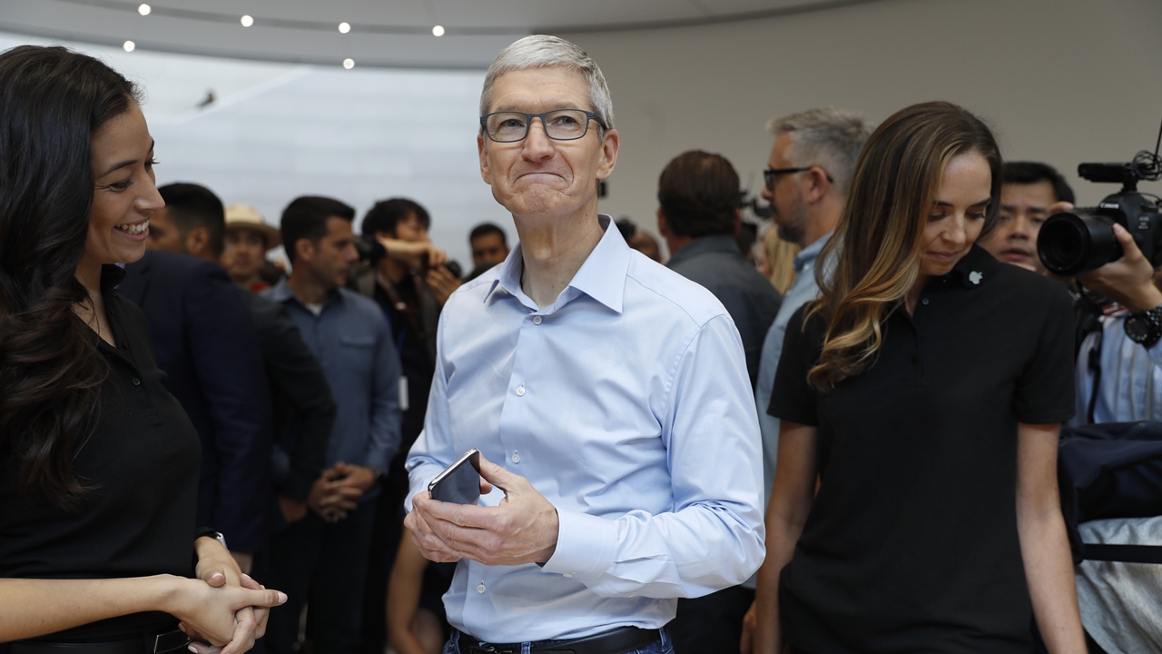 CEO Apple: Media Sosial Dipakai untuk Manipulasi dan Memecah-belah